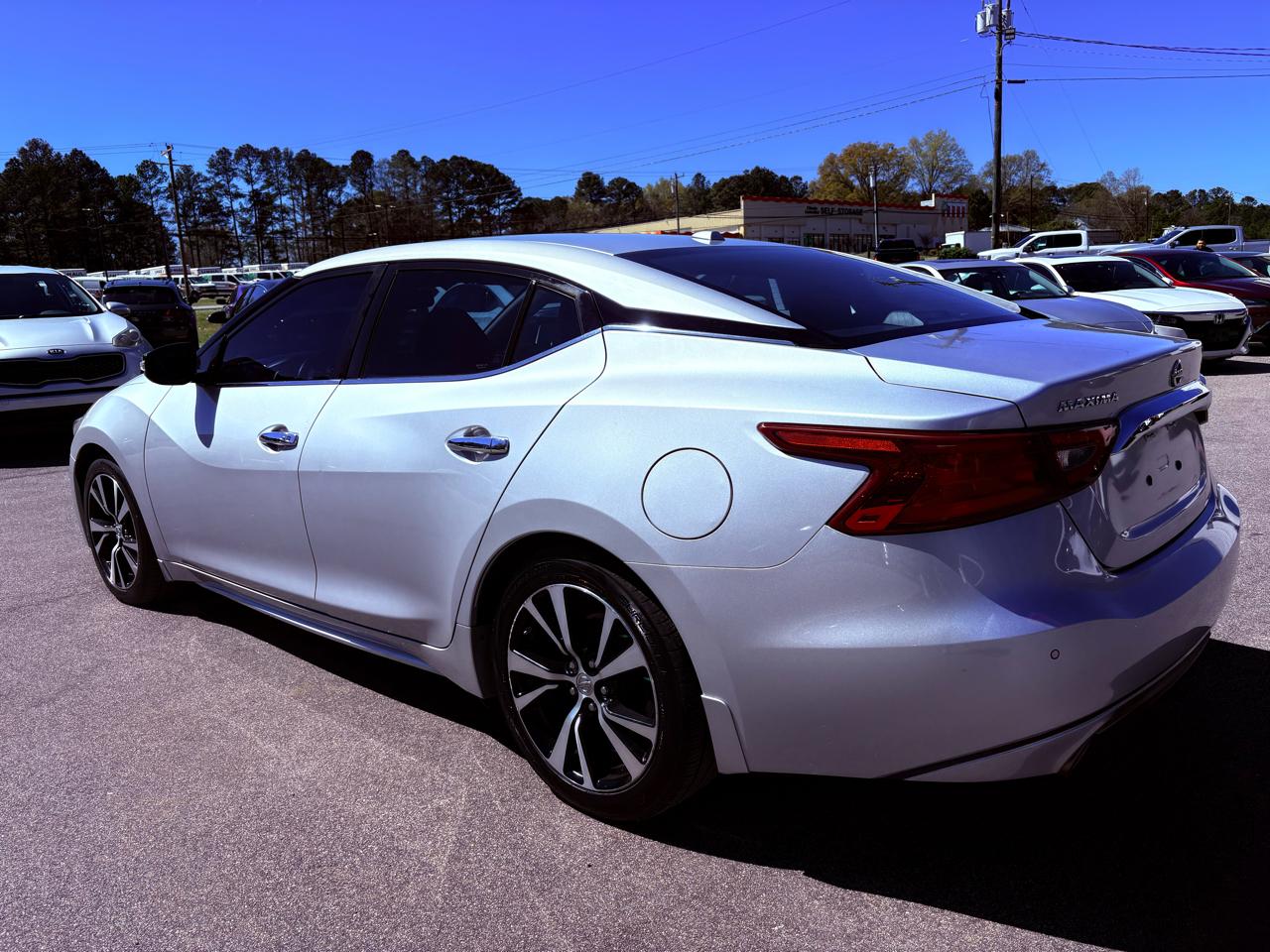 Nissan Maxima SV 4D Sedan 2018