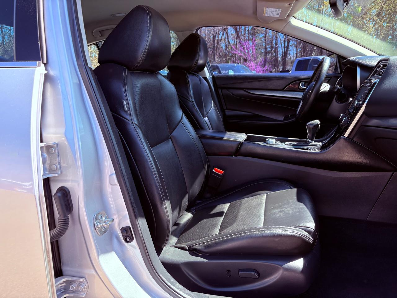 Nissan Maxima SV 4D Sedan 2018