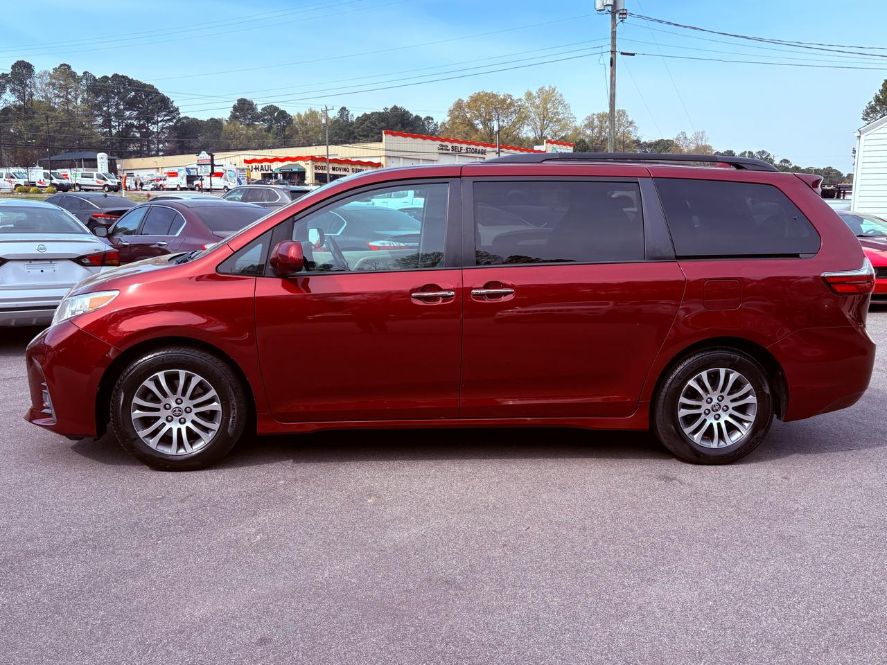 Toyota Sienna  2020