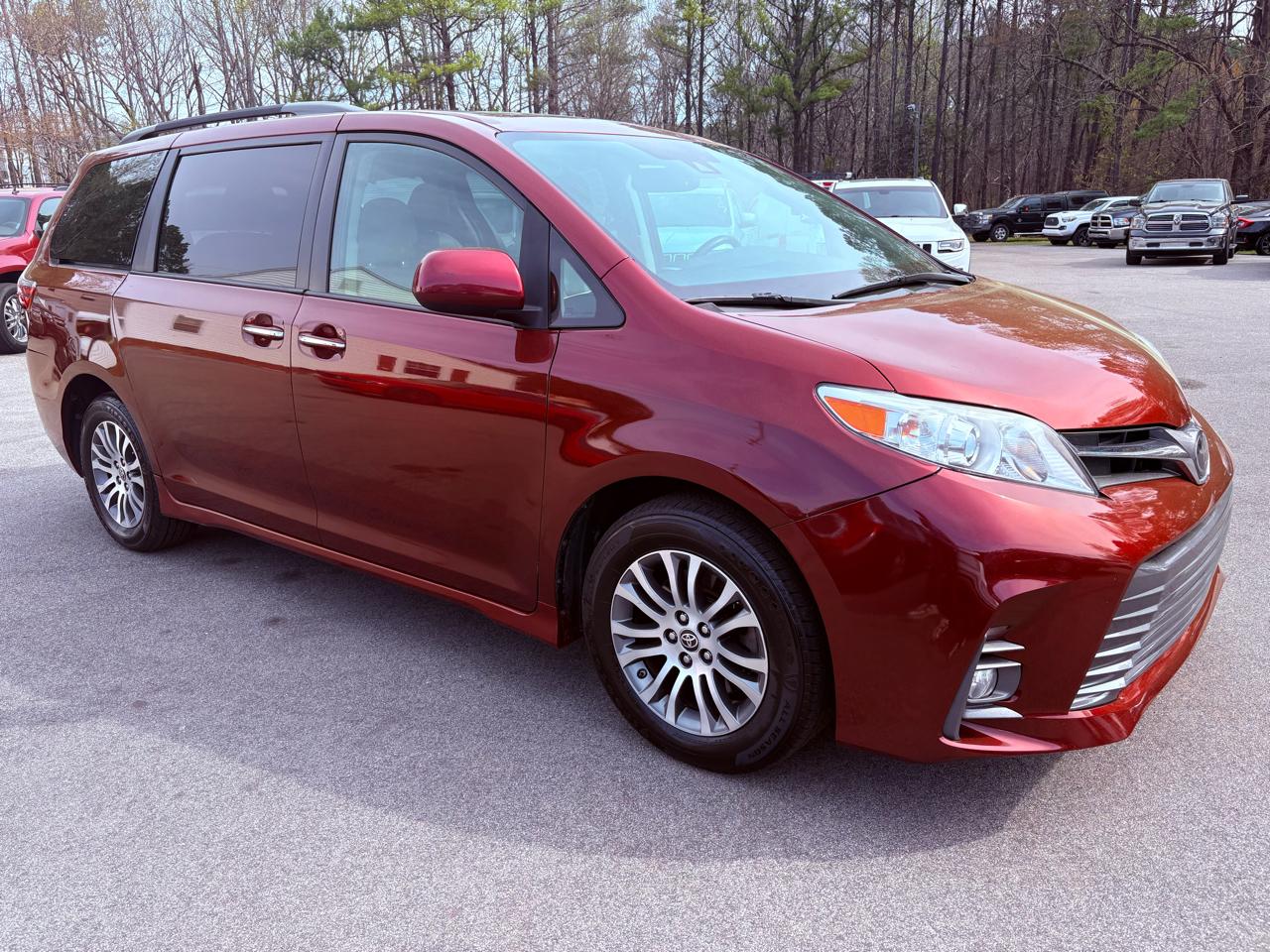 Toyota Sienna  2020