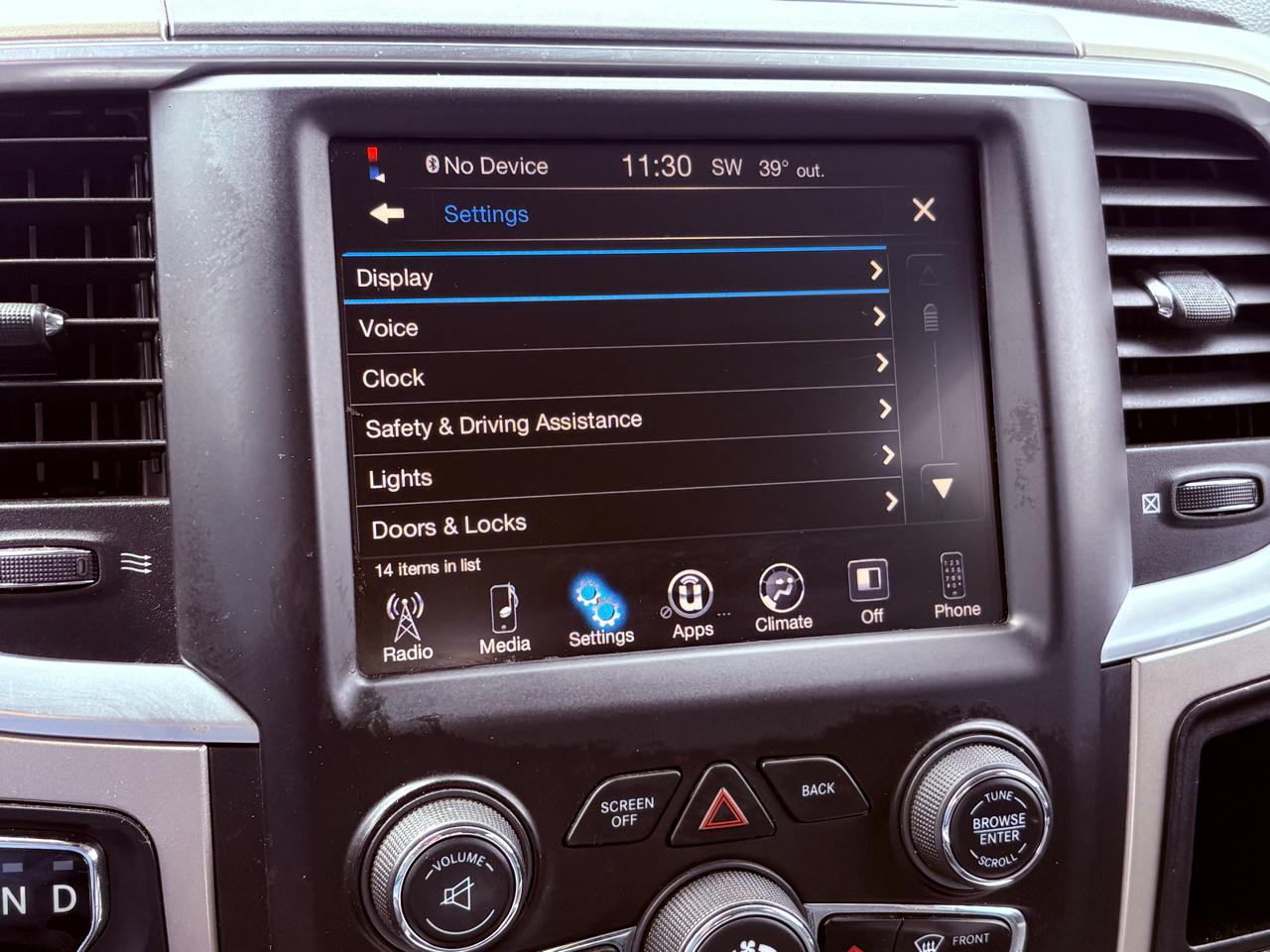 RAM 1500 Big Horn Crew Cab 4WD 2014