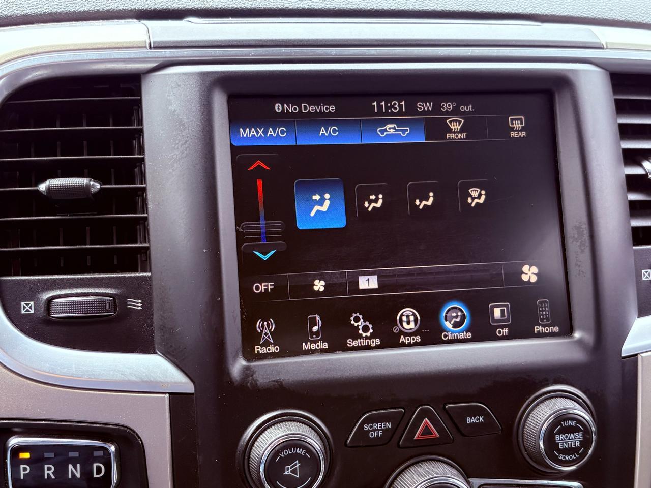 RAM 1500 Big Horn Crew Cab 4WD 2014