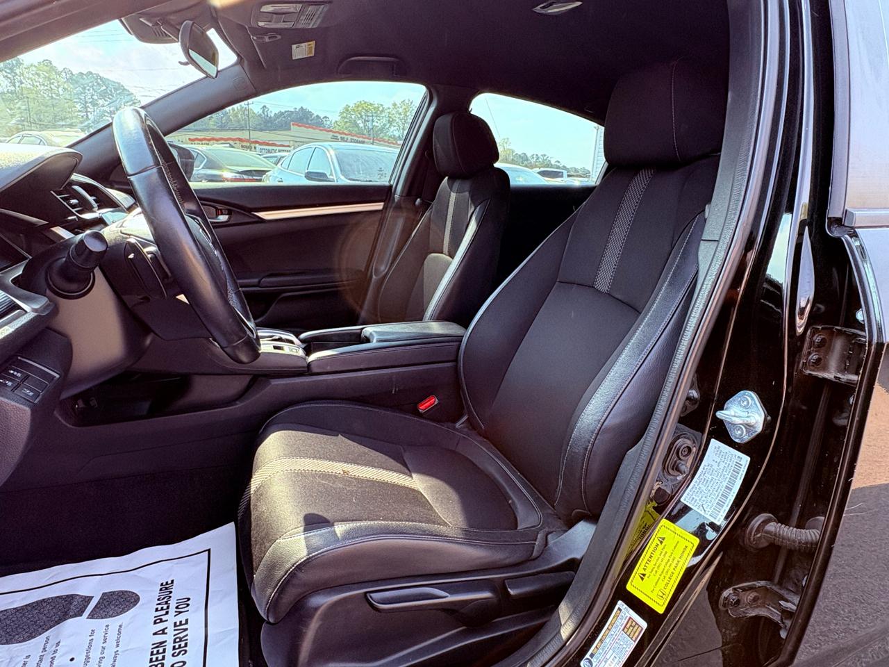 Honda Civic Sport 2021