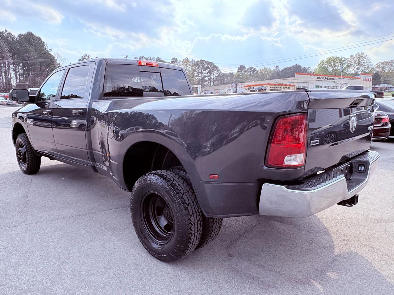 RAM 3500 SLT Crew Cab LWB 4WD DRW 2018