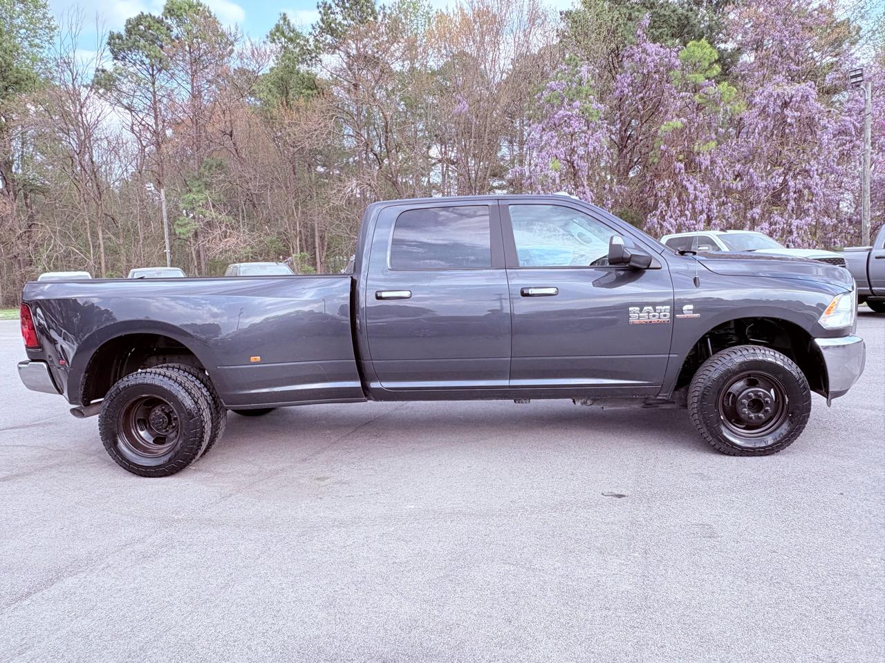 RAM 3500 SLT Crew Cab LWB 4WD DRW 2018