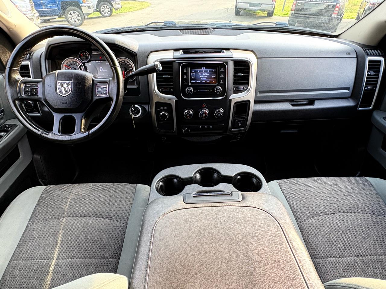 RAM 3500 SLT Crew Cab LWB 4WD DRW 2018