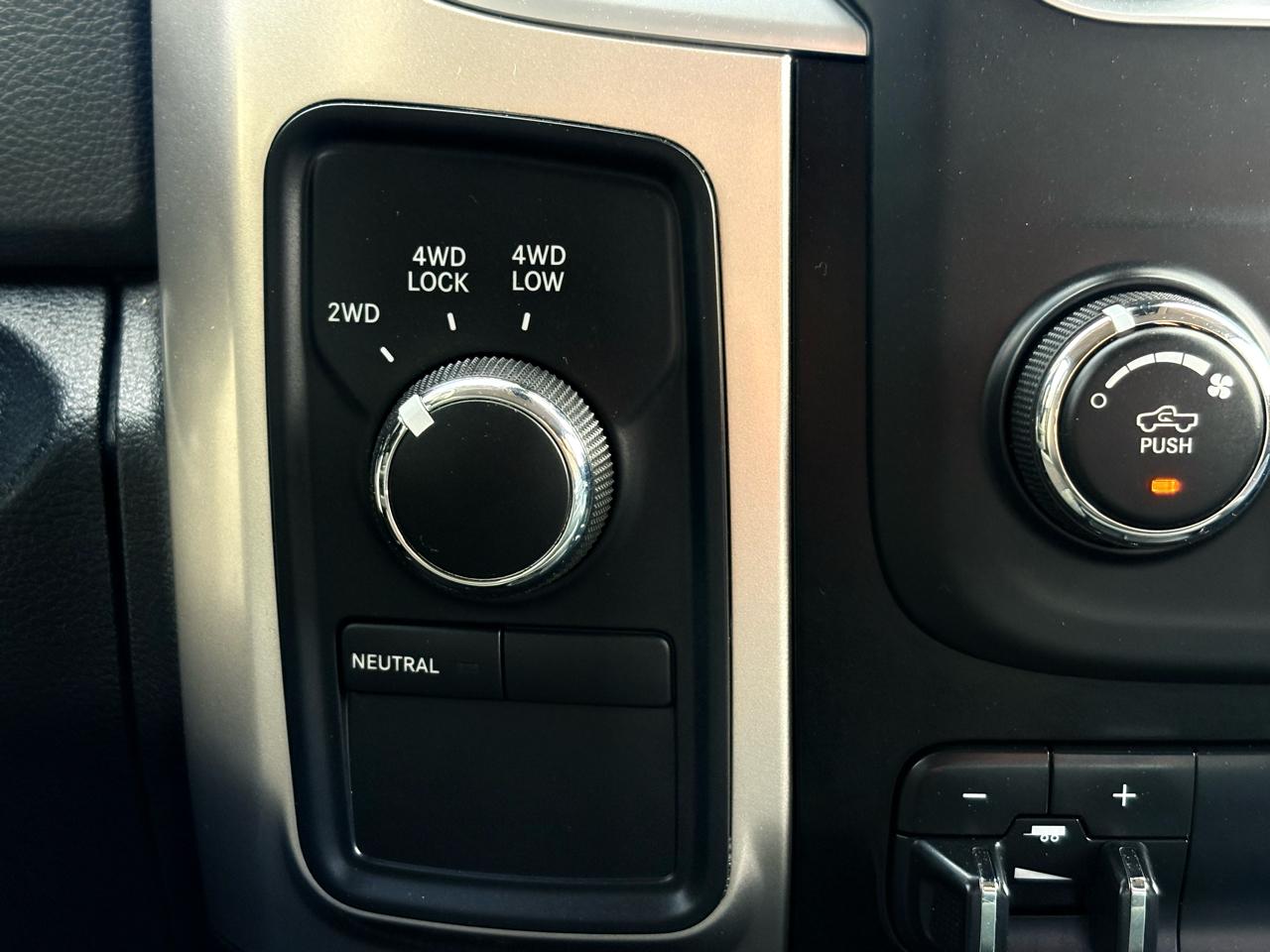 RAM 3500 SLT Crew Cab LWB 4WD DRW 2018