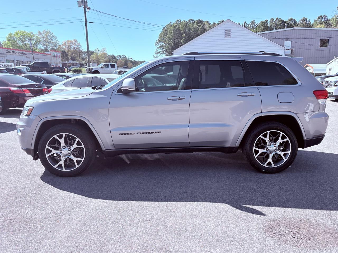 Jeep Grand Cherokee  2018