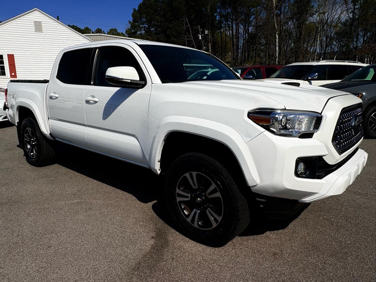 Toyota Tacoma  2019