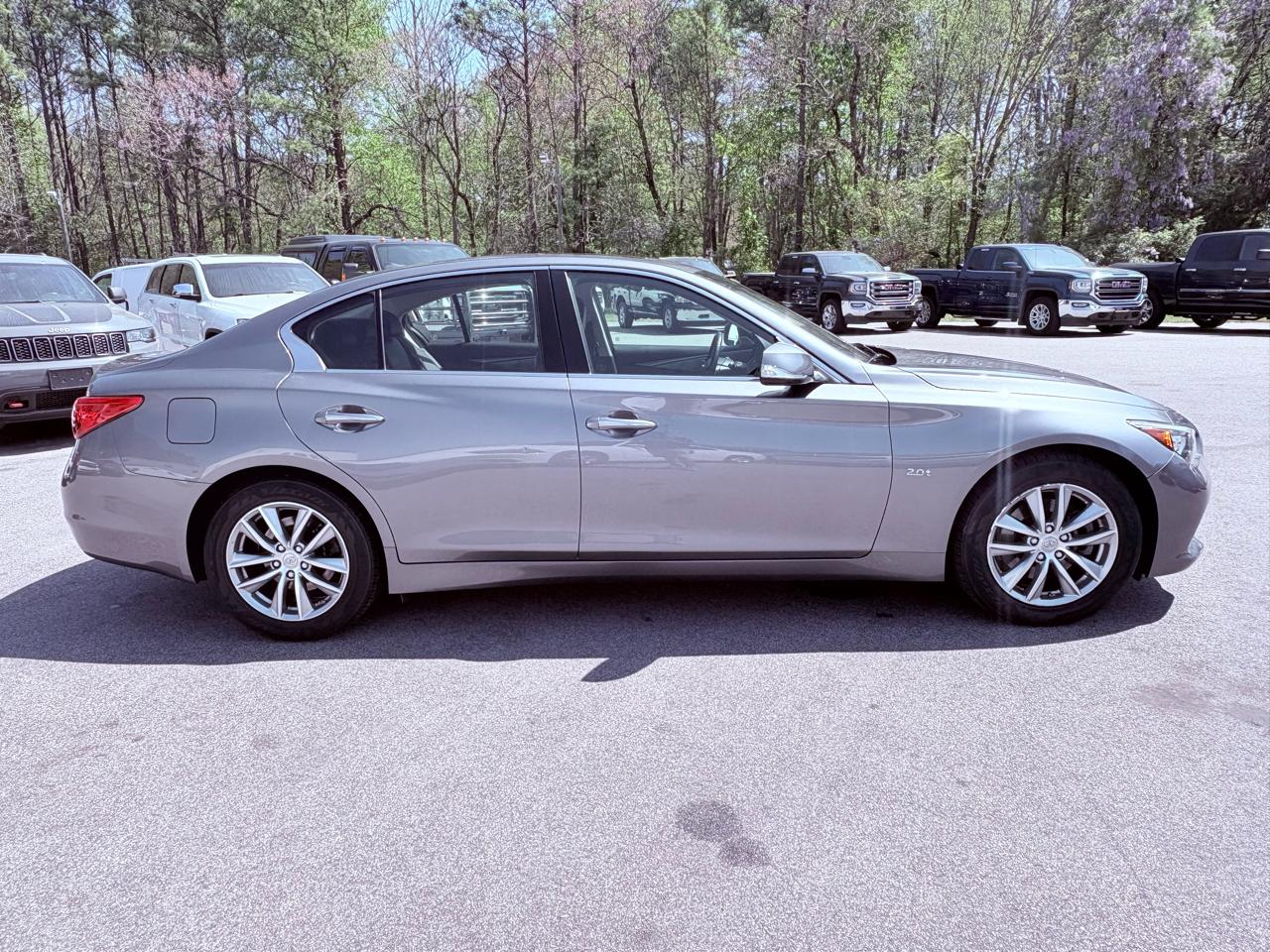 Infiniti Q50 2.0t AWD 2017