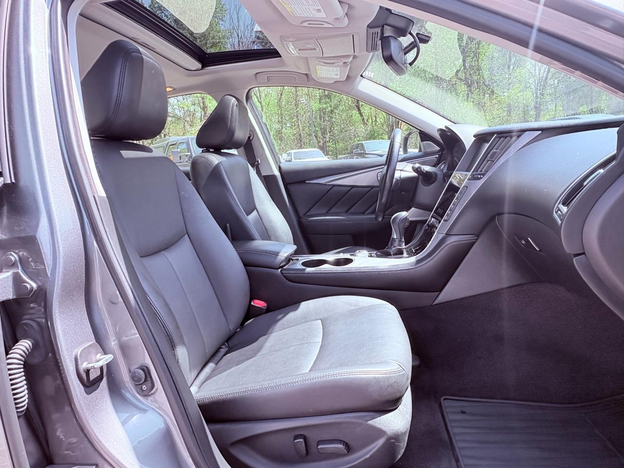 Infiniti Q50 2.0t AWD 2017