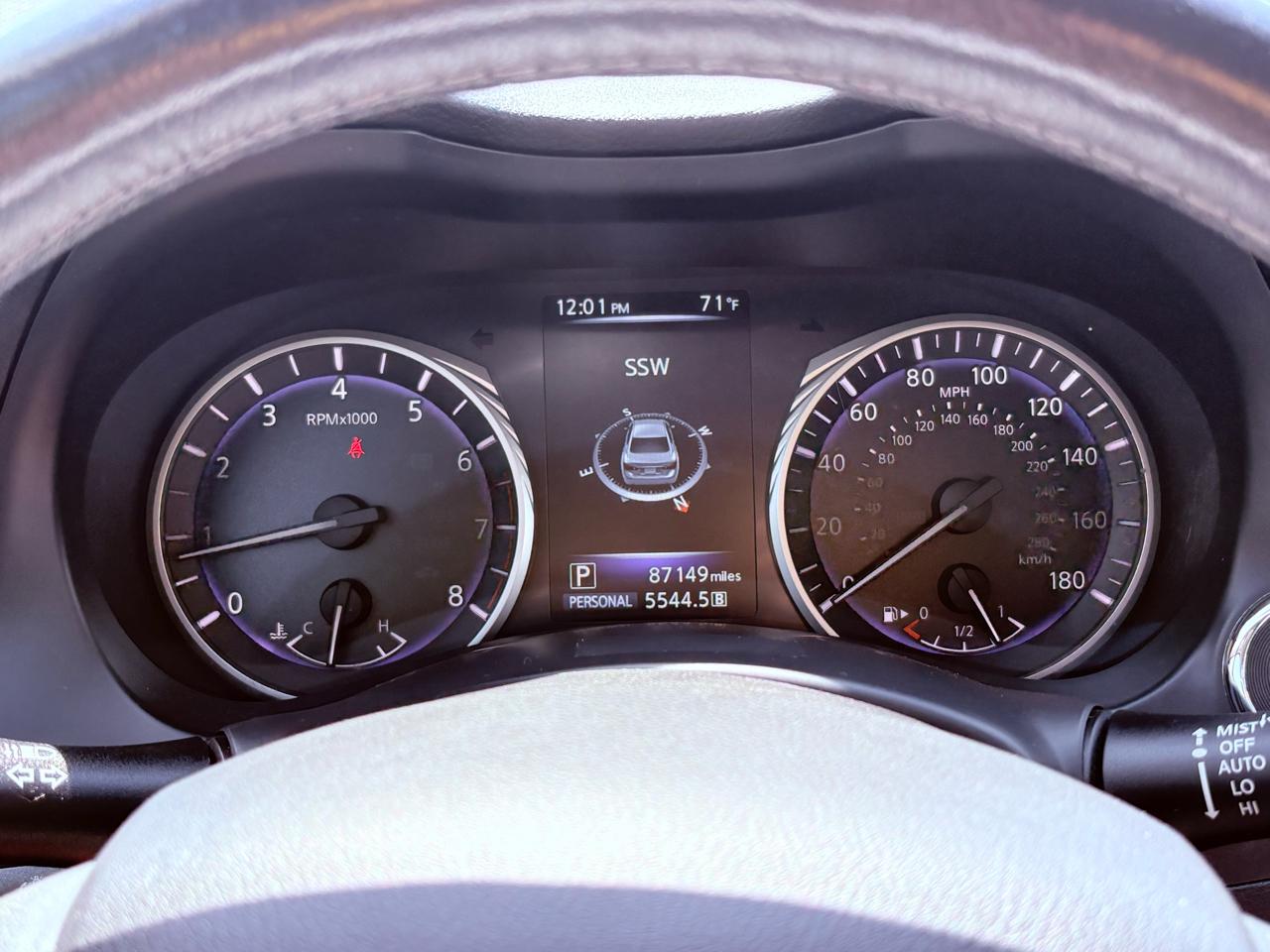 Infiniti Q50 2.0t AWD 2017