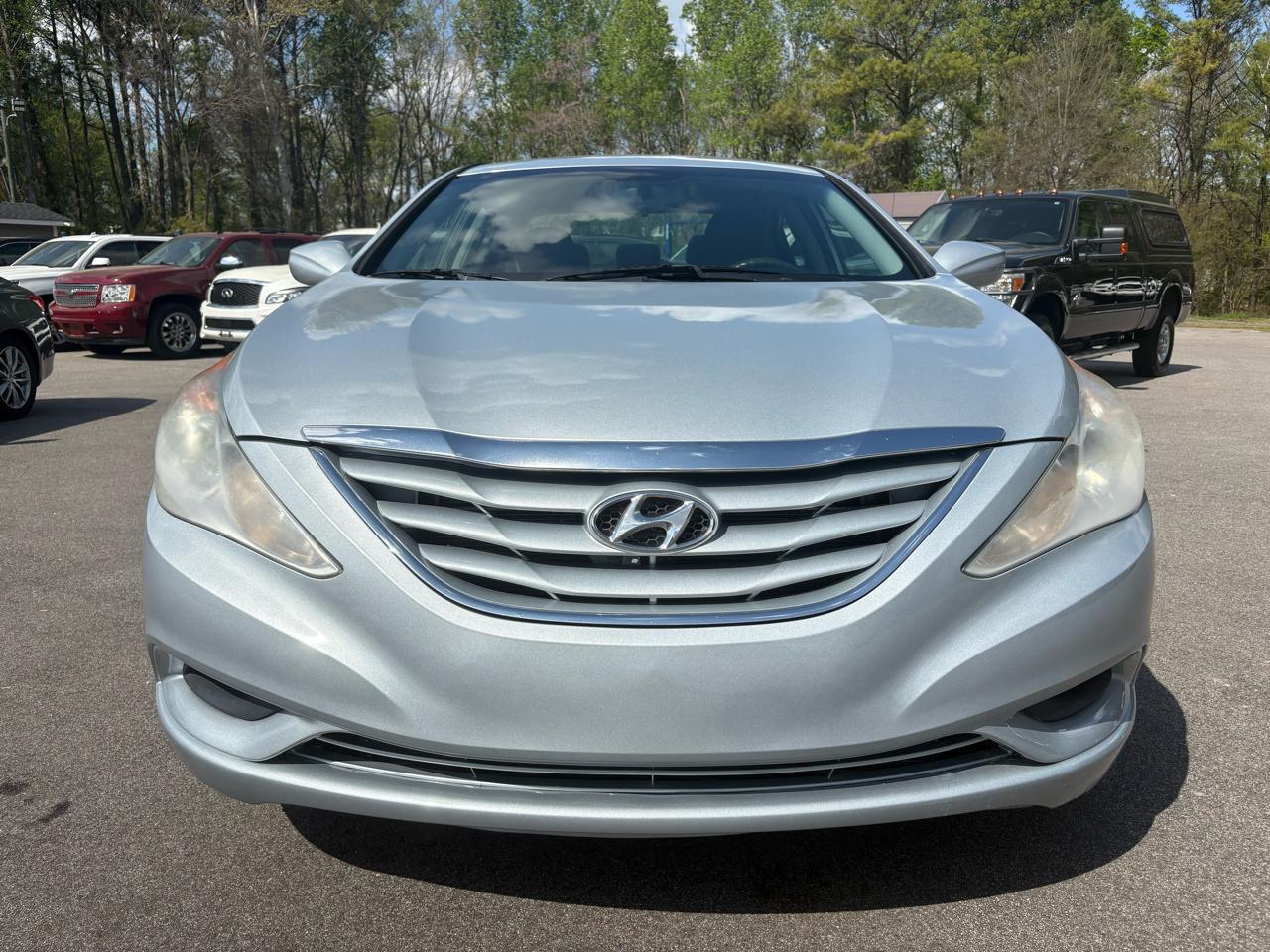 Hyundai Sonata GLS 2012