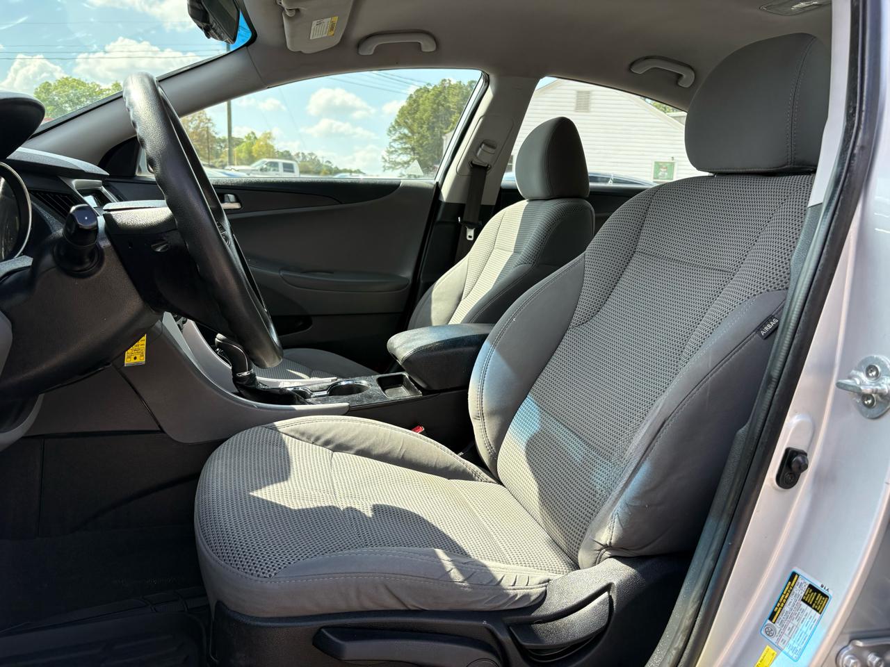 Hyundai Sonata GLS 2012