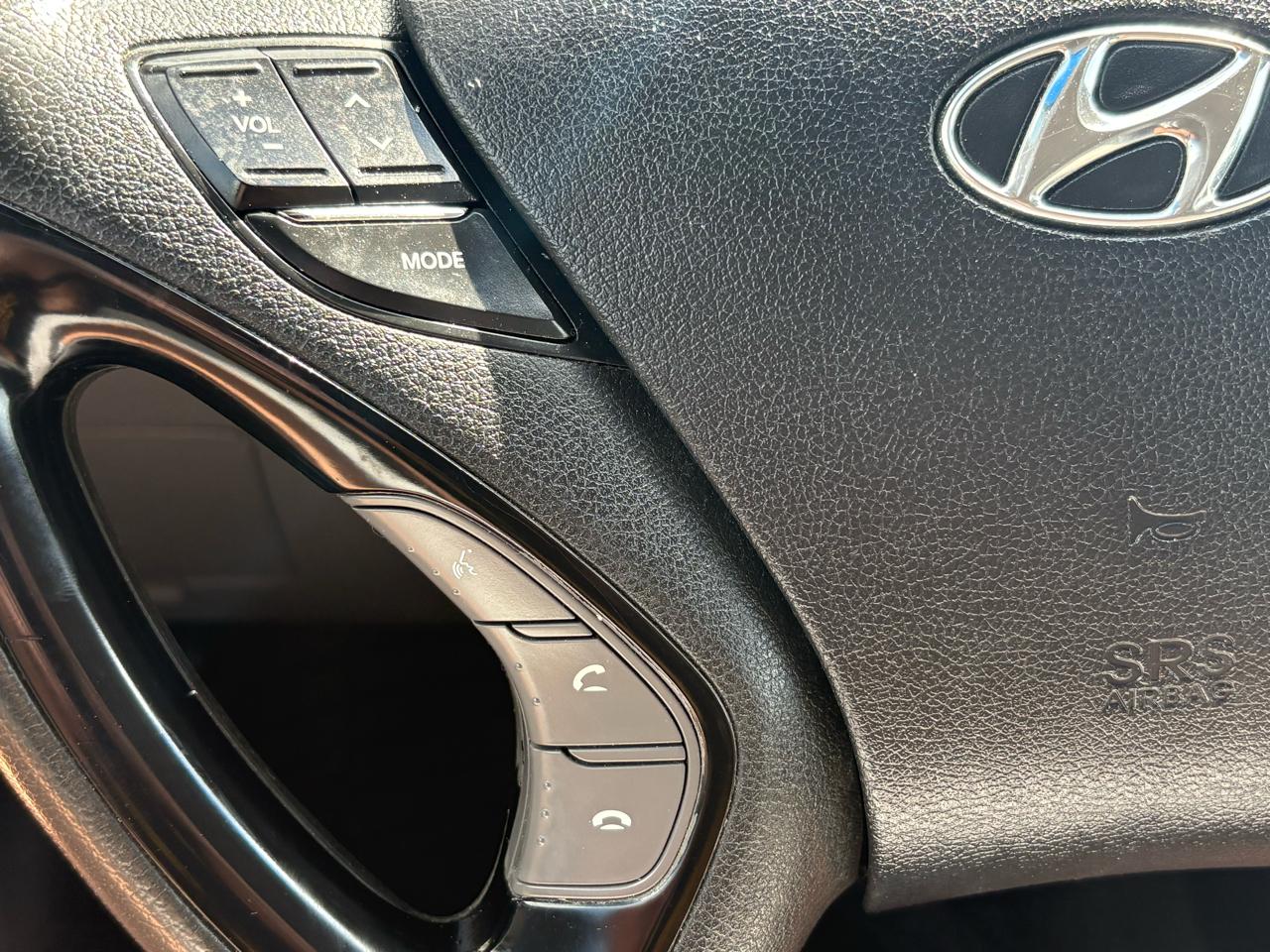 Hyundai Sonata GLS 2012