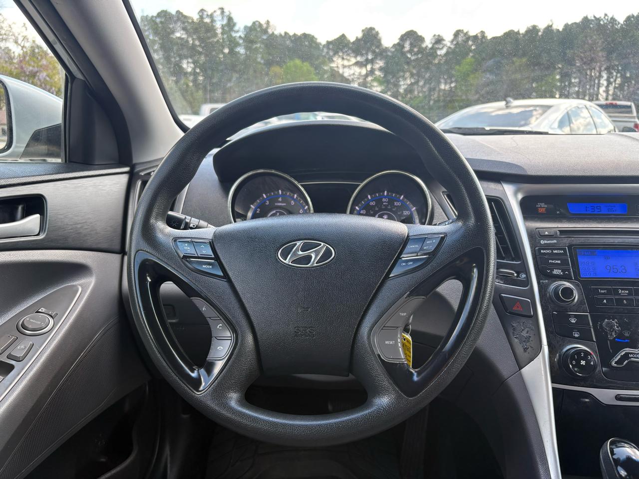 Hyundai Sonata GLS 2012
