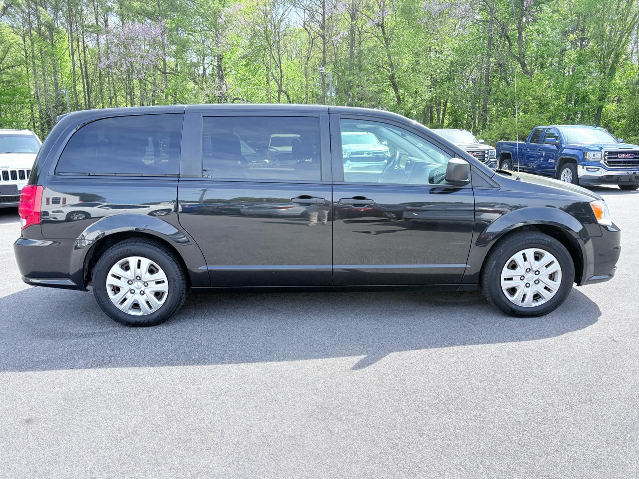 Dodge Grand Caravan SE 2019