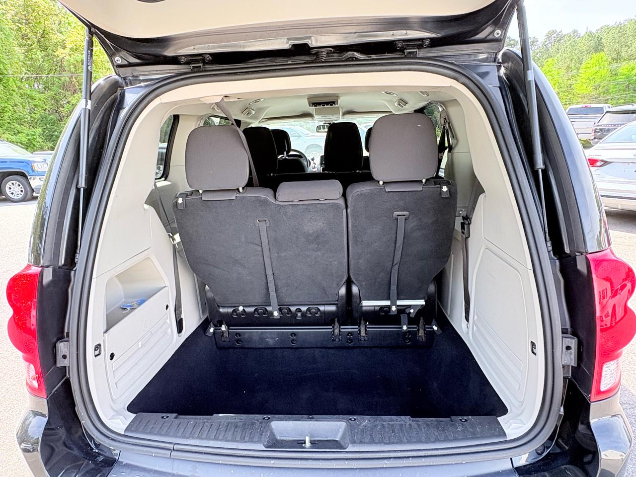 Dodge Grand Caravan SE 2019