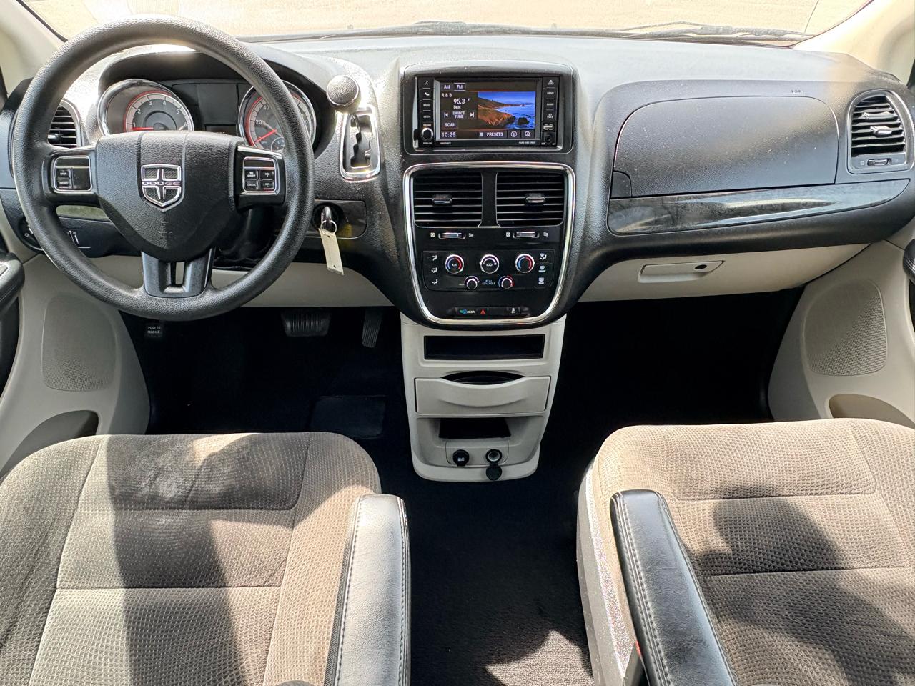 Dodge Grand Caravan SE 2019