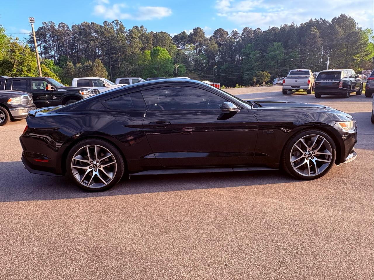 Ford Mustang GT Premium Coupe 2016