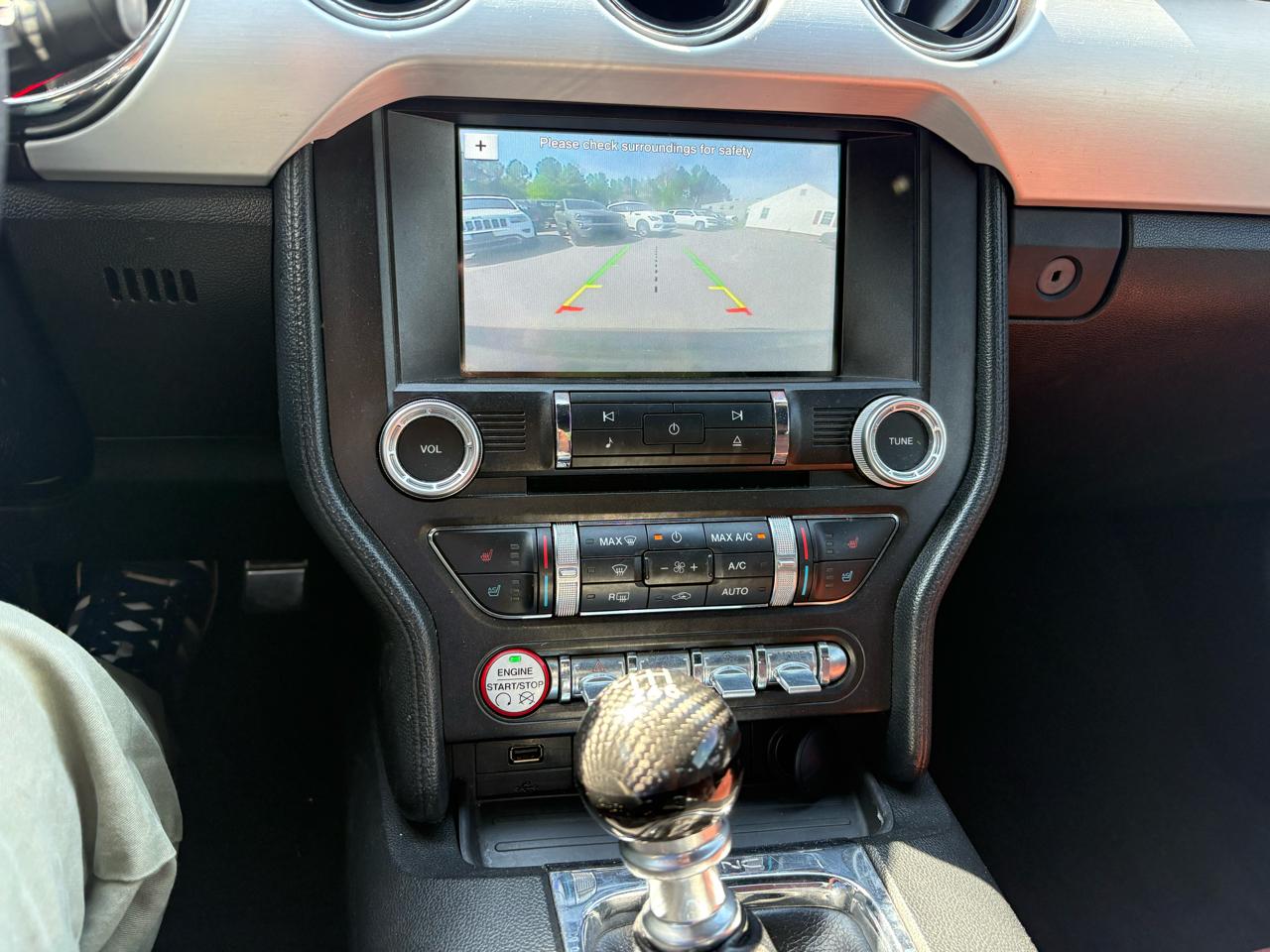 Ford Mustang GT Premium Coupe 2016