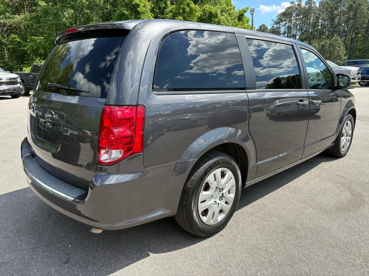 Dodge Grand Caravan SE 2019