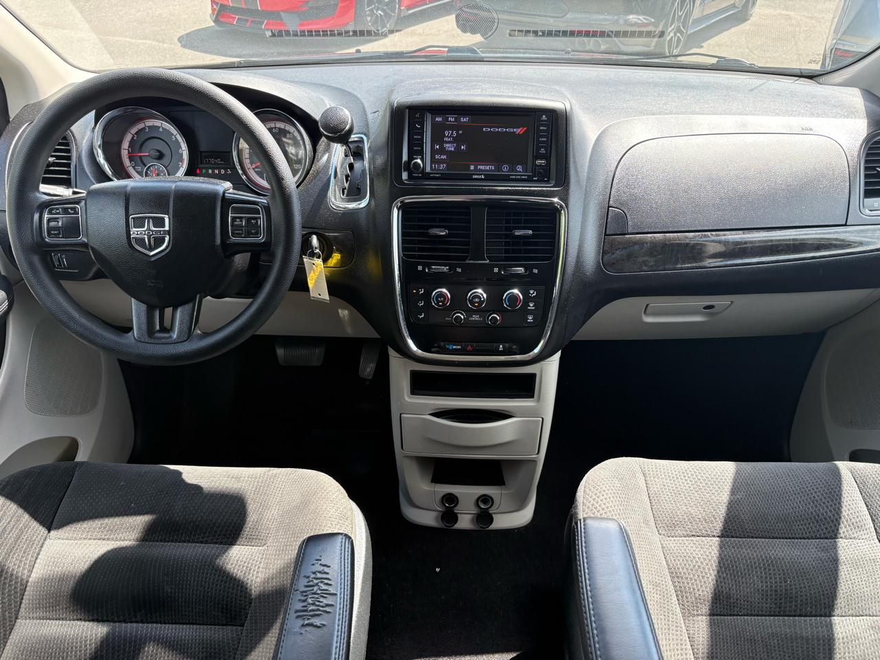 Dodge Grand Caravan SE 2019