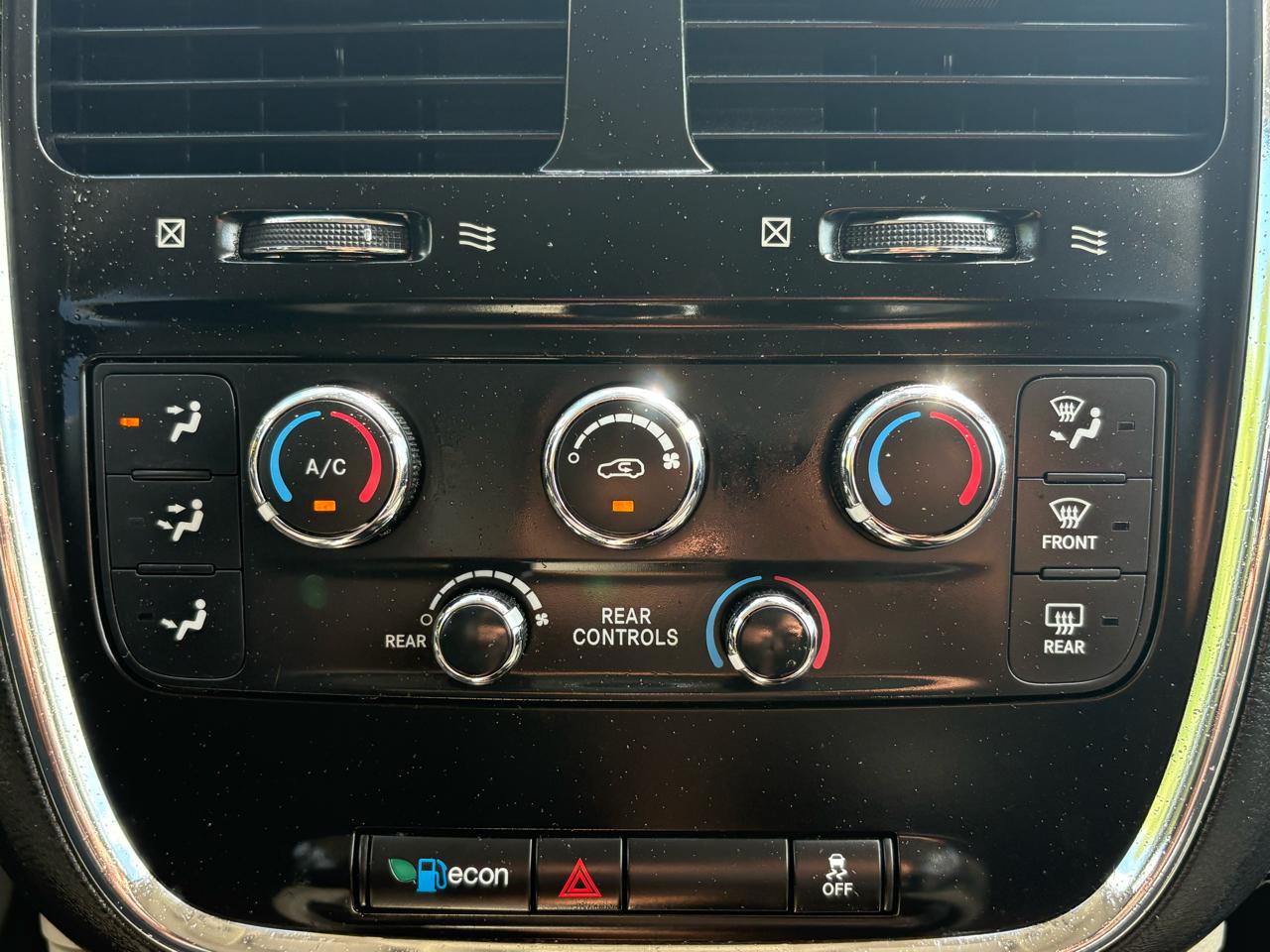 Dodge Grand Caravan SE 2019