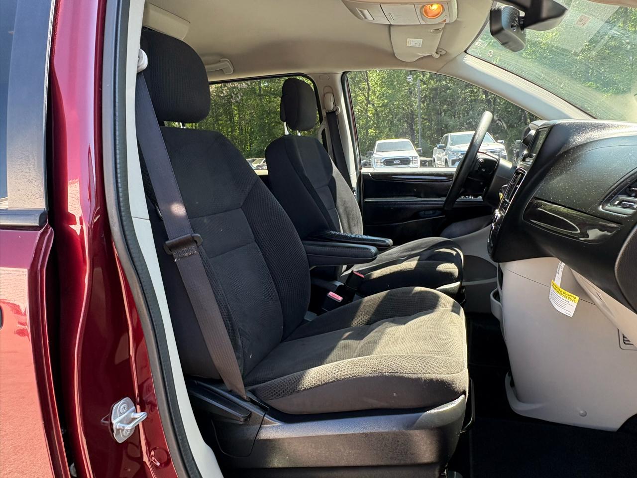 Dodge Grand Caravan SE 2019