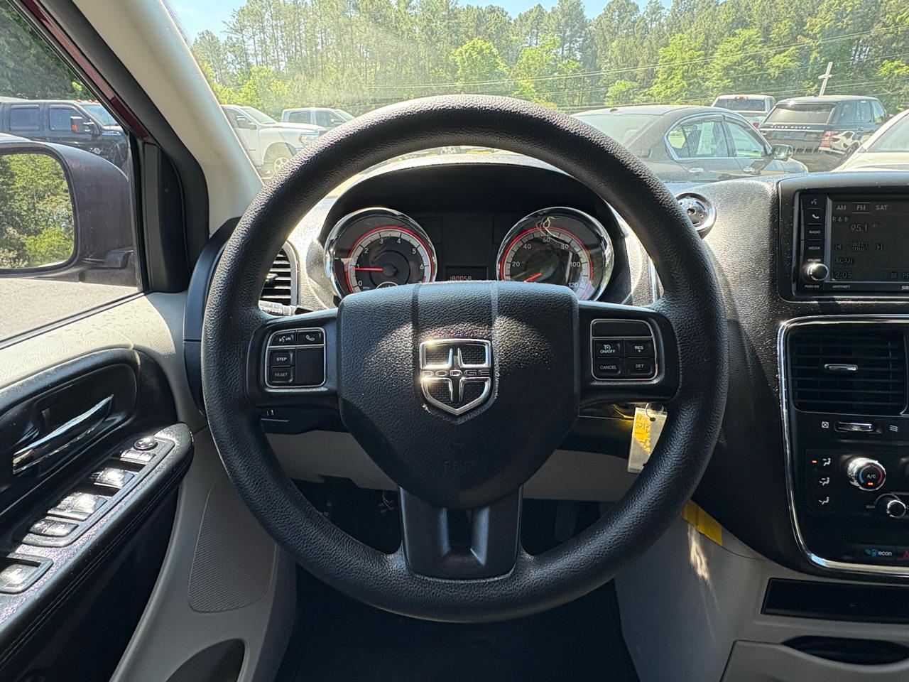 Dodge Grand Caravan SE 2019