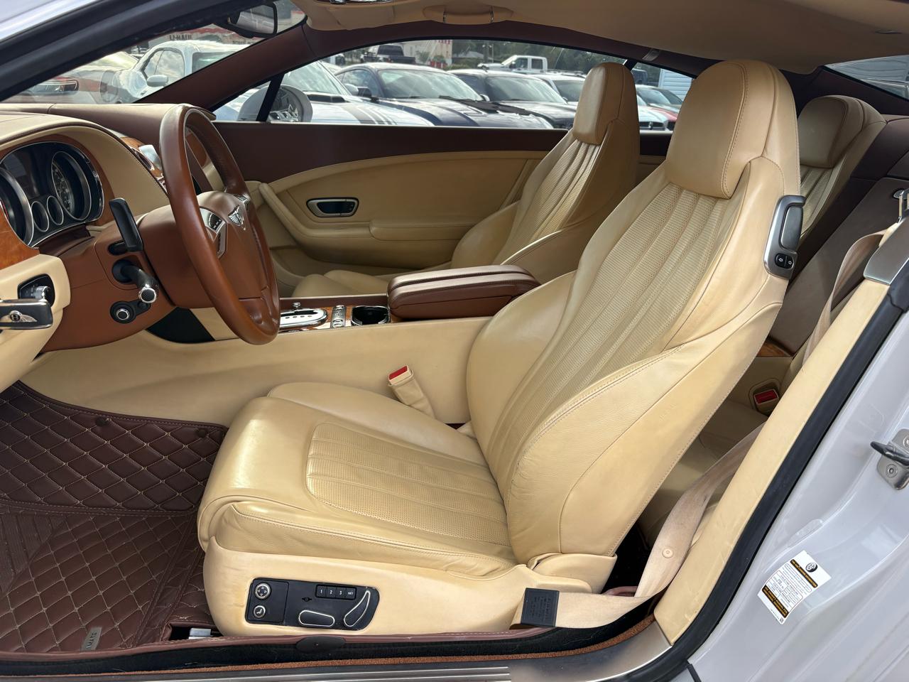 Bentley Continental GT Coupe 2012