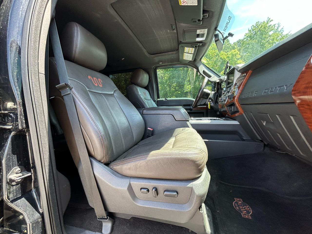 Ford F-350 SD King Ranch Crew Cab Long Bed 4WD 2015