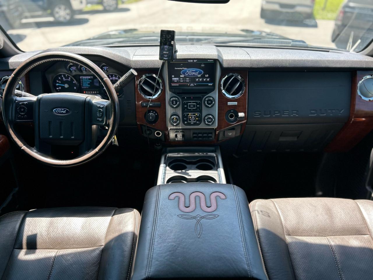 Ford F-350 SD King Ranch Crew Cab Long Bed 4WD 2015