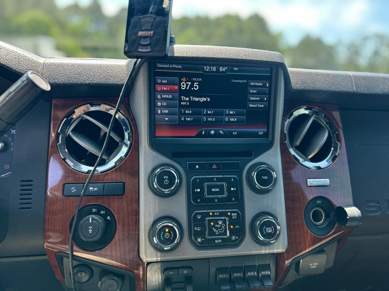 Ford F-350 SD King Ranch Crew Cab Long Bed 4WD 2015