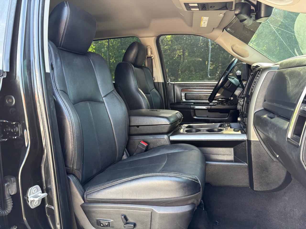 RAM 2500 Laramie Mega Cab 4WD 2018