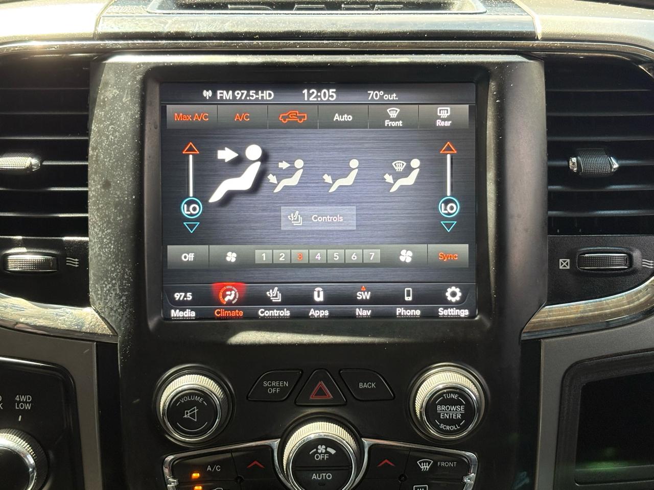 RAM 2500 Laramie Mega Cab 4WD 2018