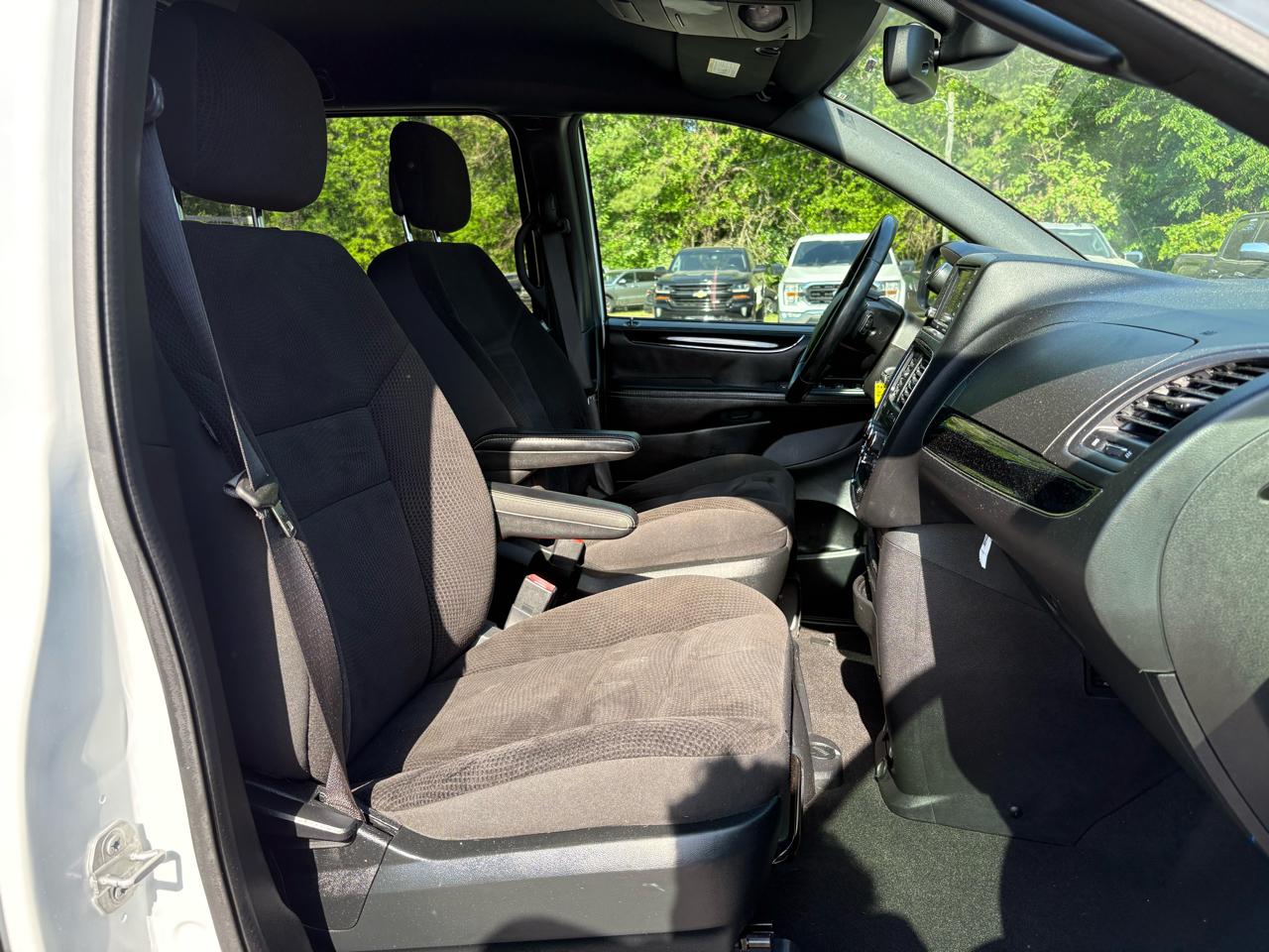 Dodge Grand Caravan SE 2018