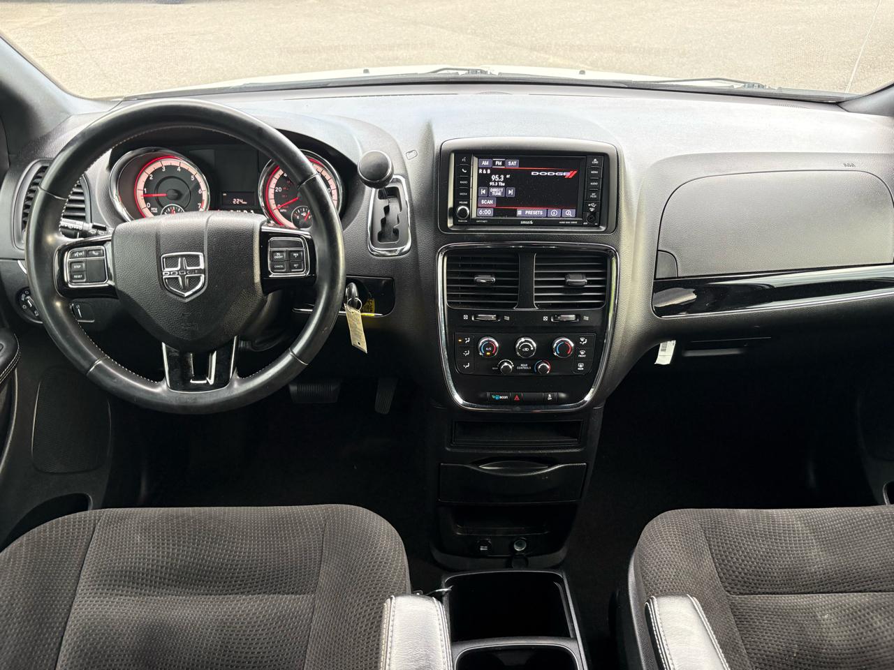 Dodge Grand Caravan SE 2018