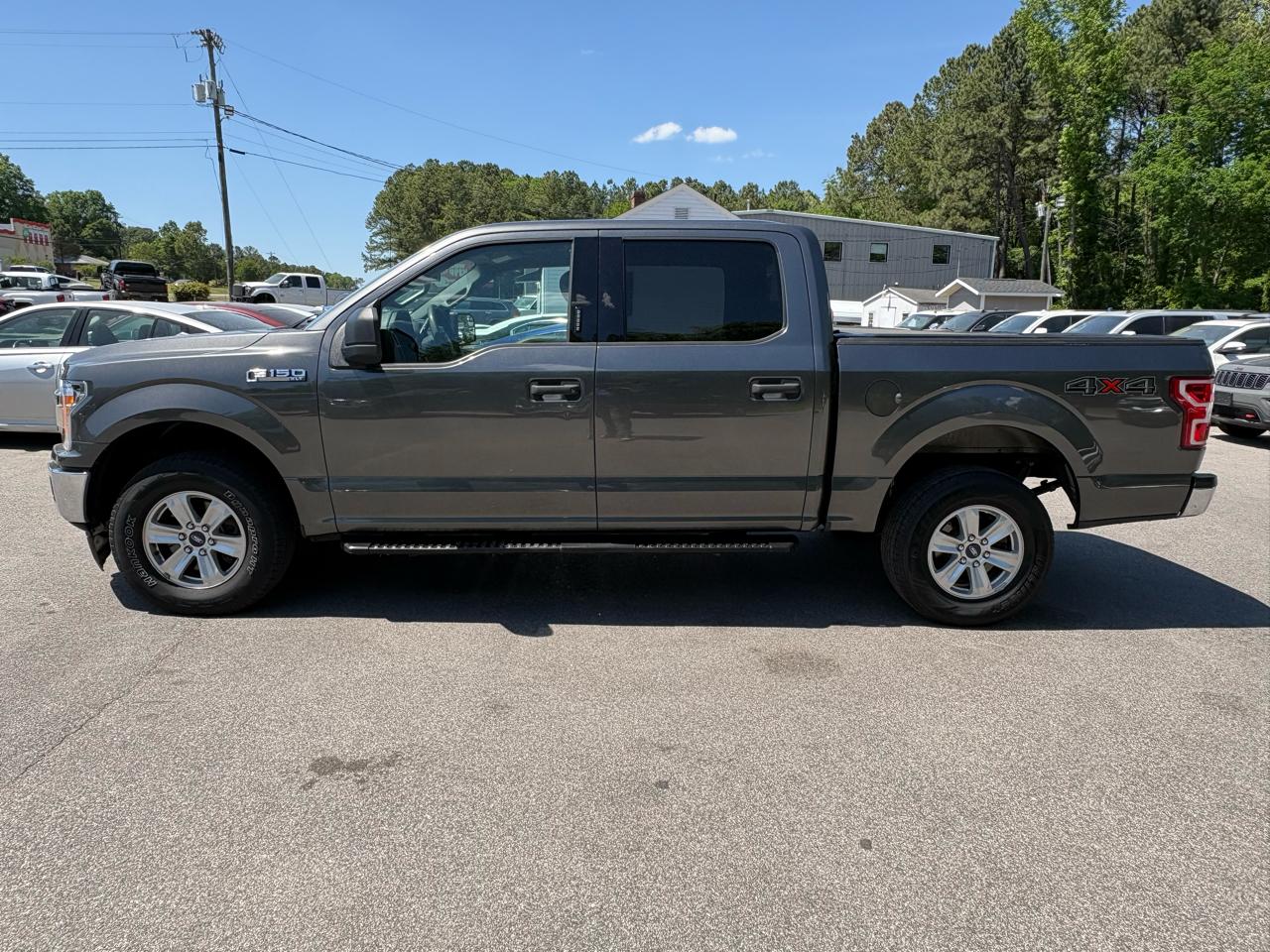 Ford F-150 XLT SuperCrew 4WD 2019