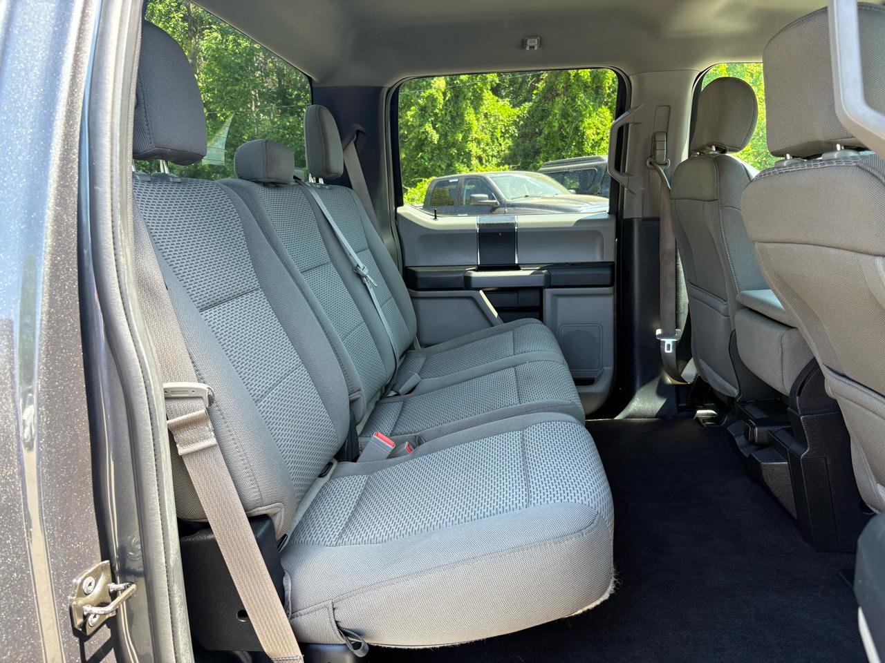 Ford F-150 XLT SuperCrew 4WD 2019