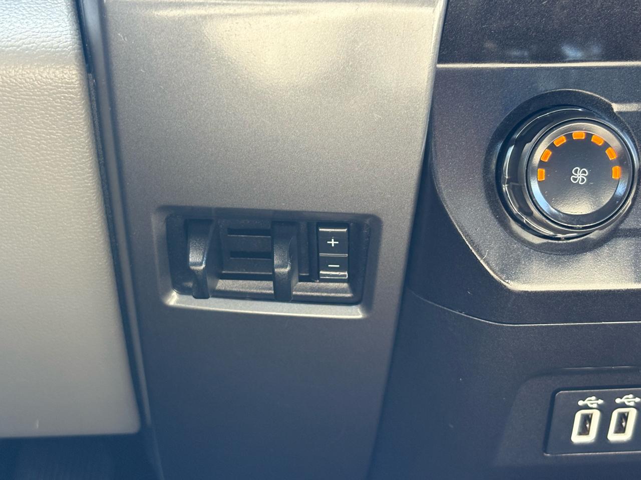 Ford F-150 XLT SuperCrew 4WD 2019