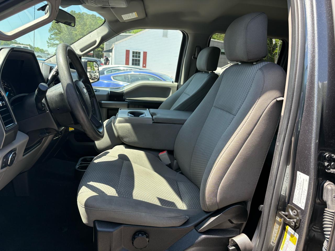 Ford F-150 XLT SuperCrew 4WD 2019