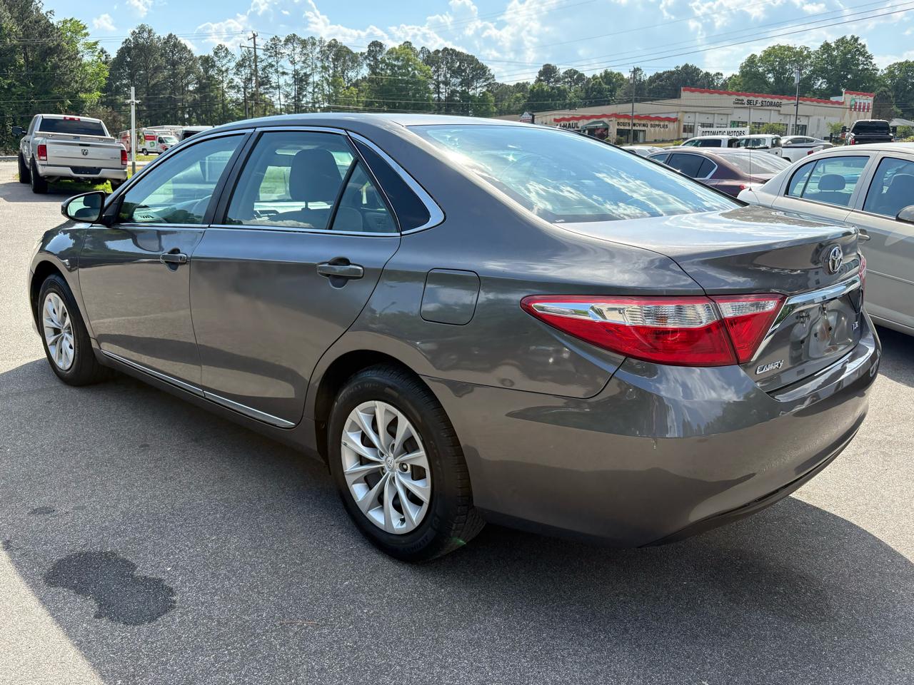 Toyota Camry LE 2017