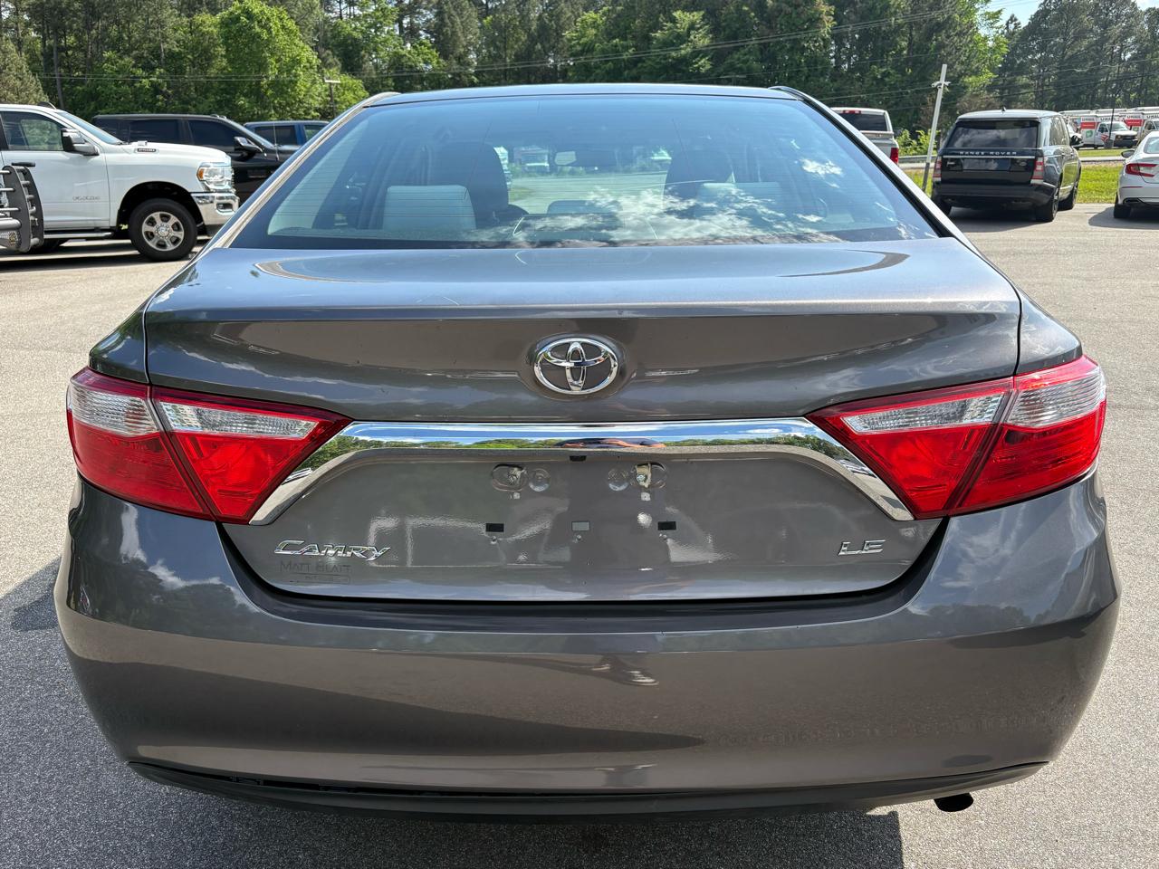 Toyota Camry LE 2017