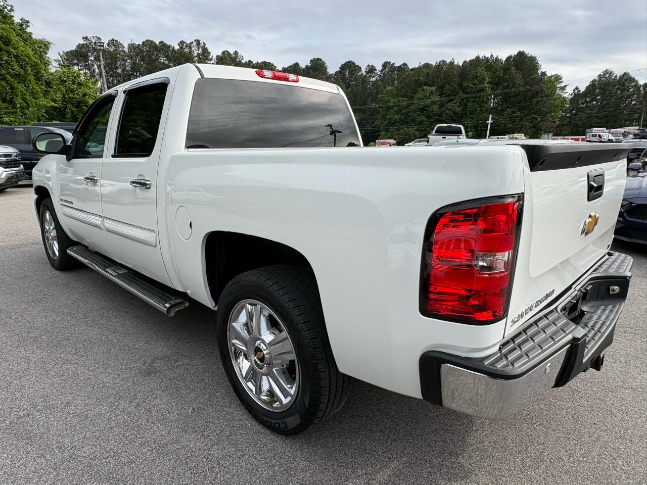 Chevrolet Silverado 1500 LTZ Crew Cab 4WD 2013