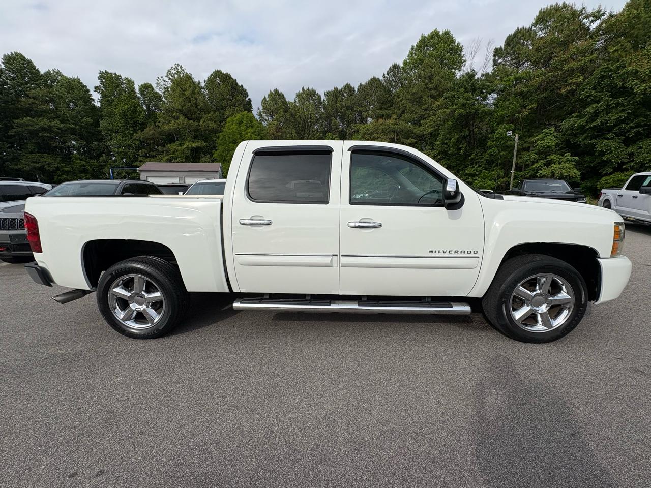 Chevrolet Silverado 1500 LTZ Crew Cab 4WD 2013