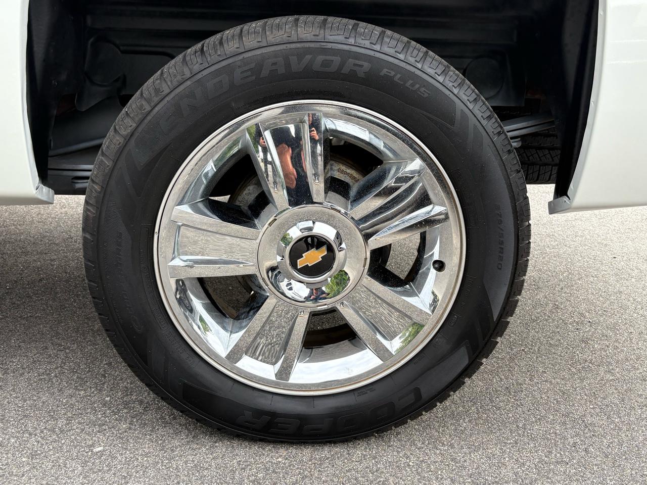 Chevrolet Silverado 1500 LTZ Crew Cab 4WD 2013