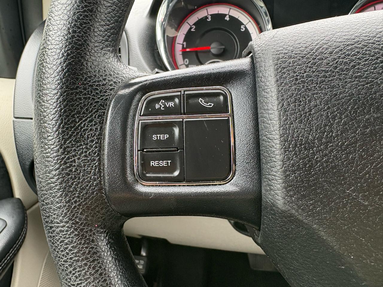 Dodge Grand Caravan SE 2019