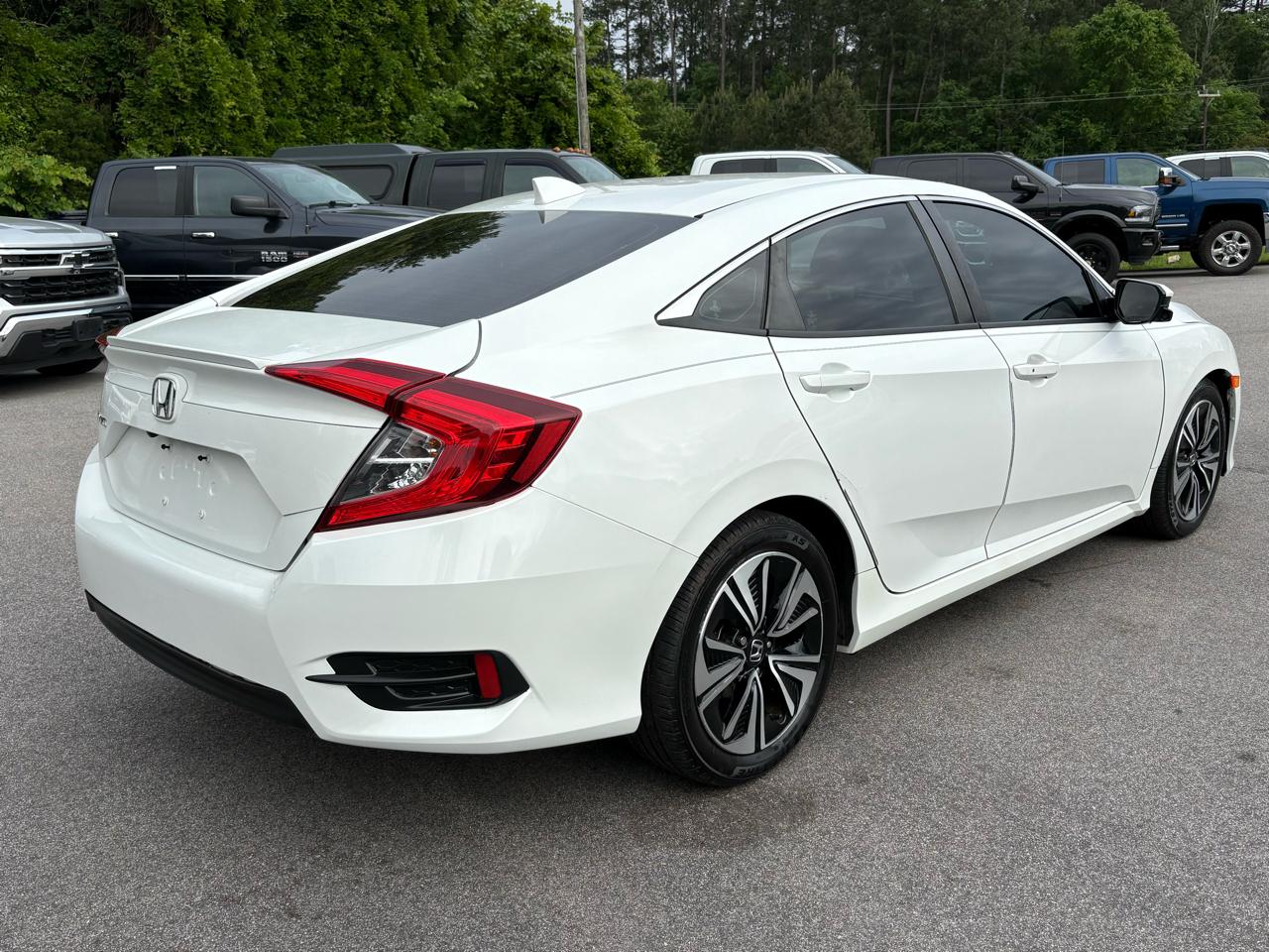 Honda Civic EX-T Sedan CVT 2017