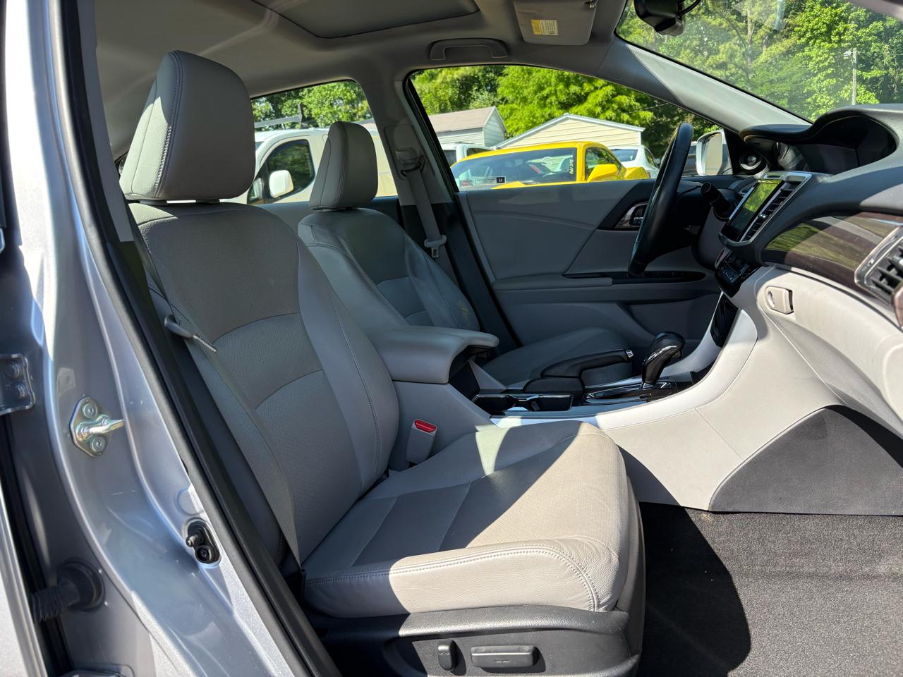 Honda Accord  2017